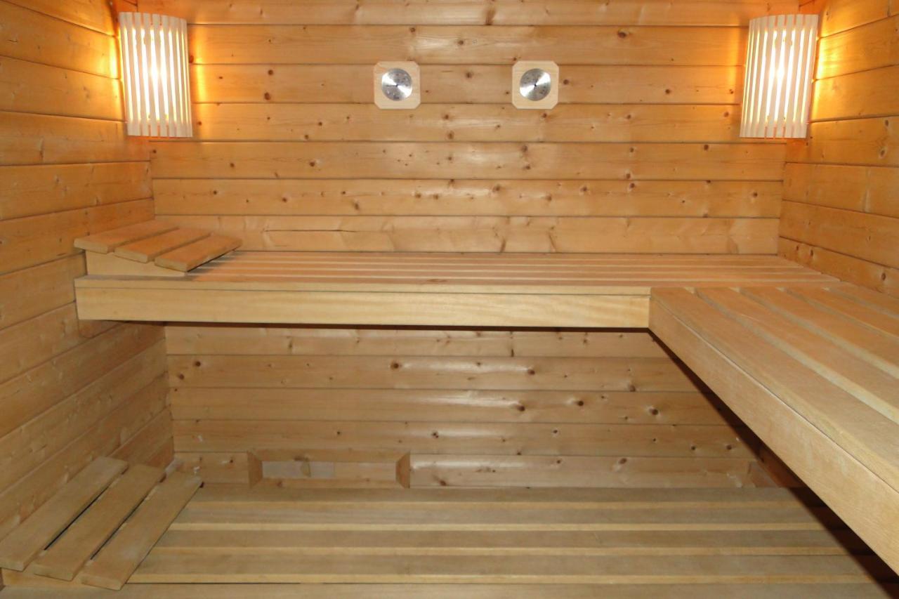 Gite 295 Montagnes Du Jura Avec Spa Et Sauna Classe 3 Etoiles Foncine-le-Haut Eksteriør billede